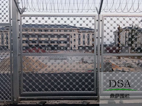 熱鍍鋅護(hù)欄